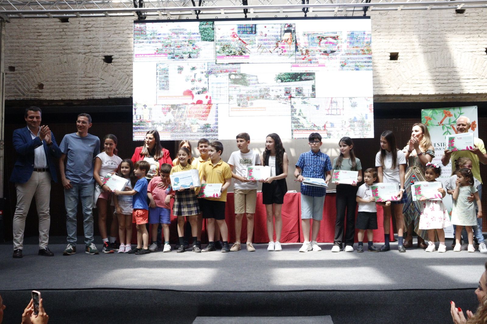 Los patios de colegios e institutos de Córdoba reciben sus premios