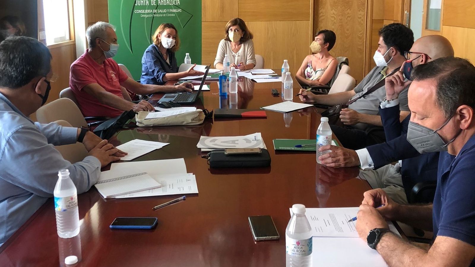 Asistentes al Consejo Provincial de Consumo.