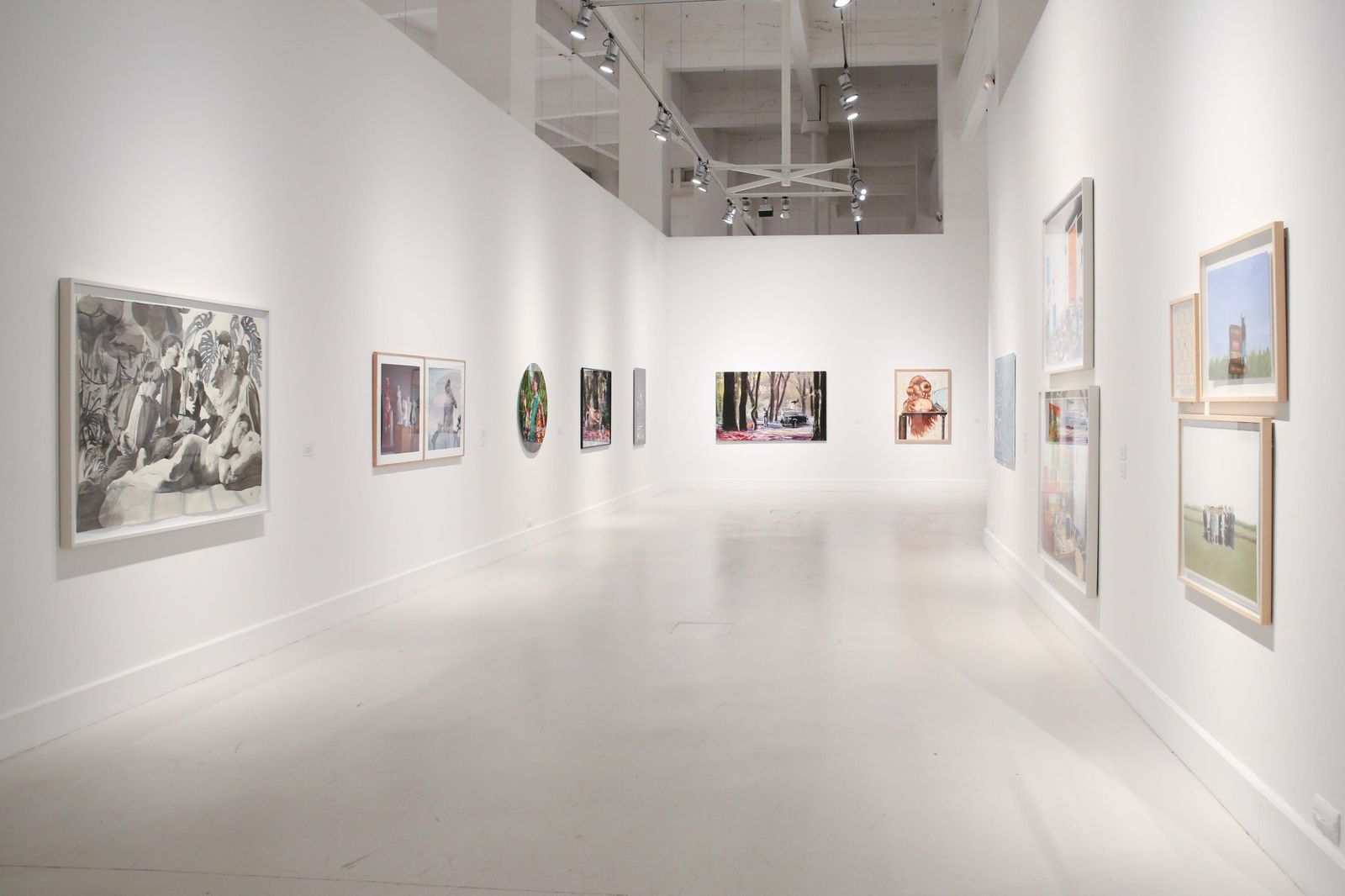 1, 2 y 3. NEIGHBOARS reúne artistas, la mayoría andaluces, que son actualmente ya nombres de importancia en el discurrir del arte español, como la propia Agrela.