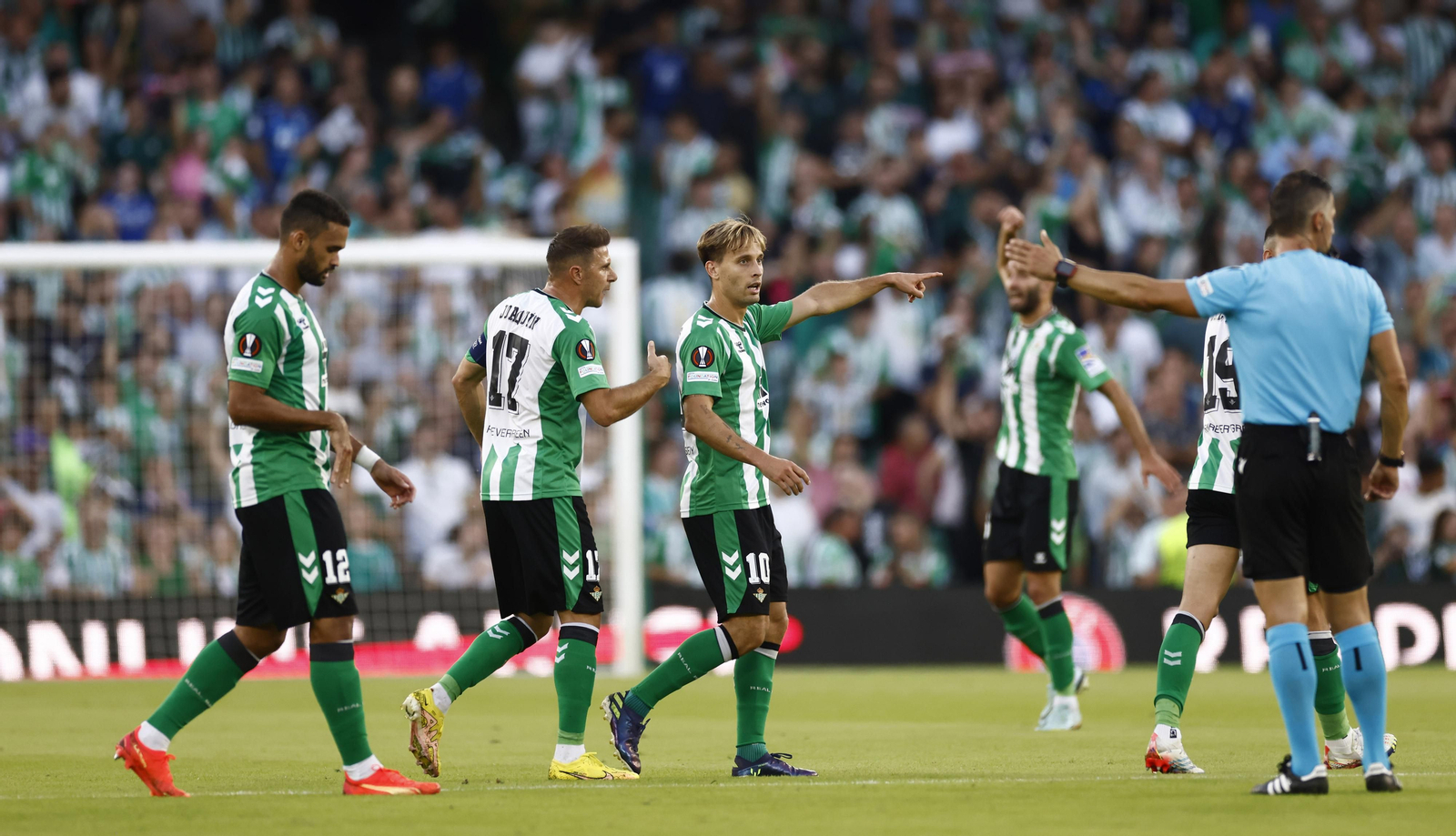 Las imágenes del Betis-Roma