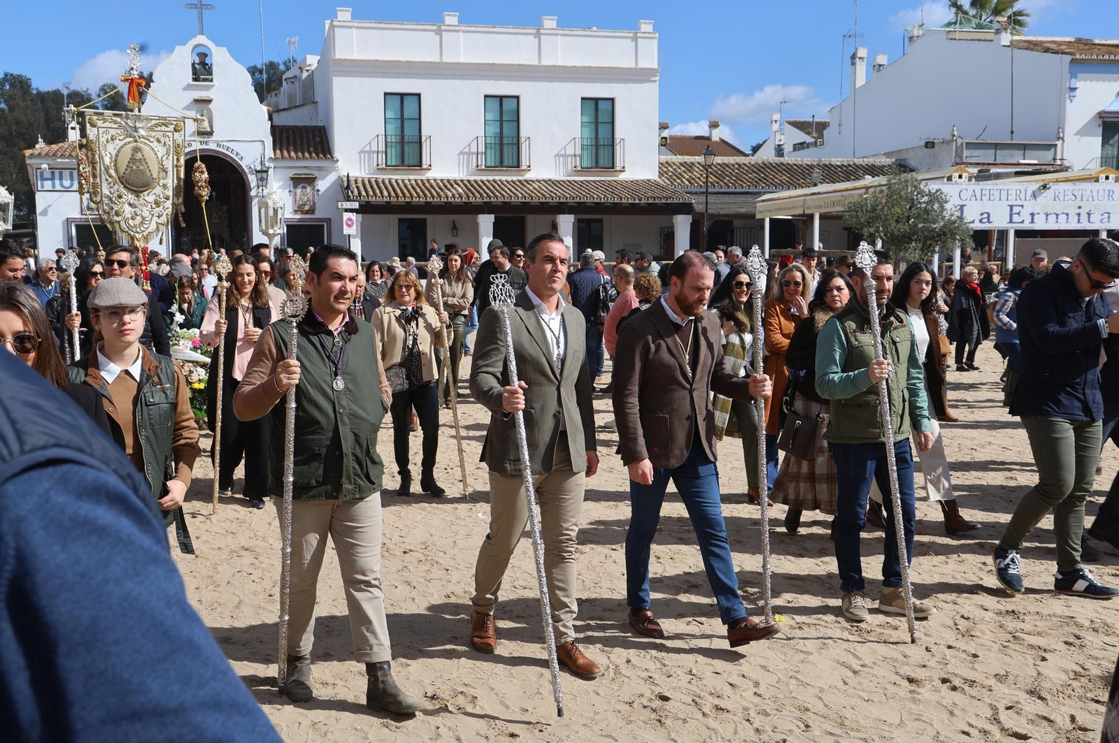 Imágenes de la peregrinación de la Hdad del Rocío de Bollullos par del Condado