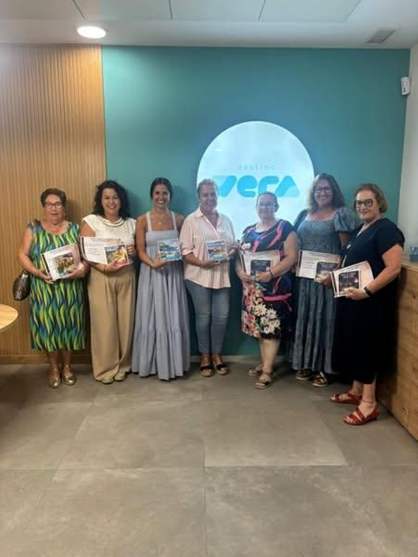 Los premios han consistido en siet cajas de Smartbox