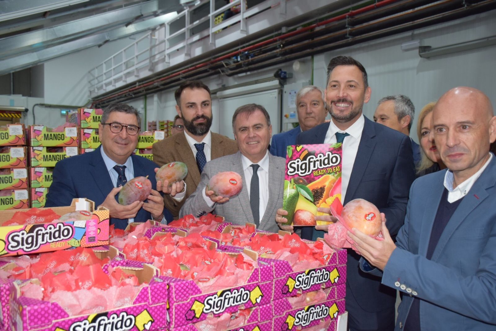 Visita institucional a las instalaciones de Sigfrido en el Parque Tecnoalimentario de Vélez-Málaga.