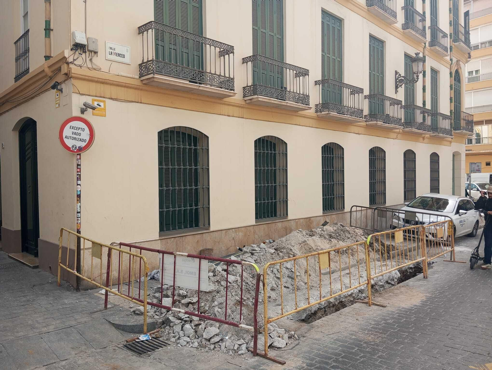 Calle La Merced, donde se originó la avería Calle La Merced, donde se originó la avería