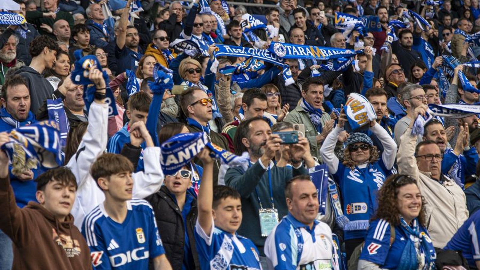 Las fotos del Real Oviedo-Málaga CF