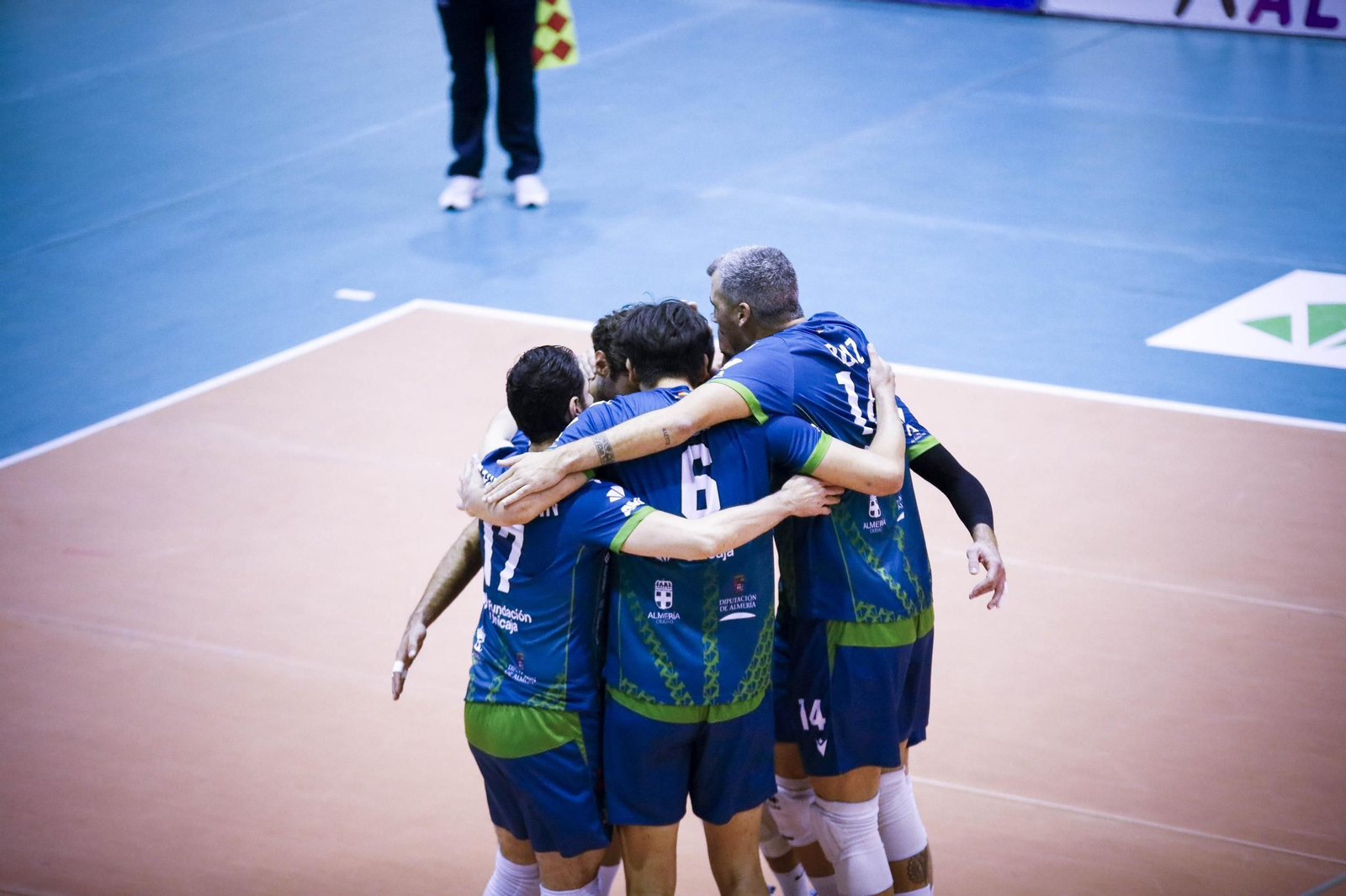 Unicaja Costa de Almería-Arenal Emeve de la Superliga, en imágenes