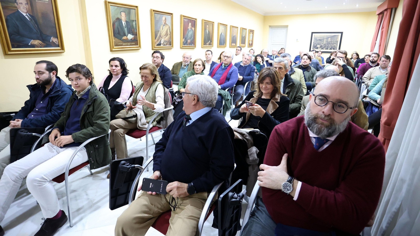 Juan Pedro Cosano presenta su libro 'El abogado de rojos'