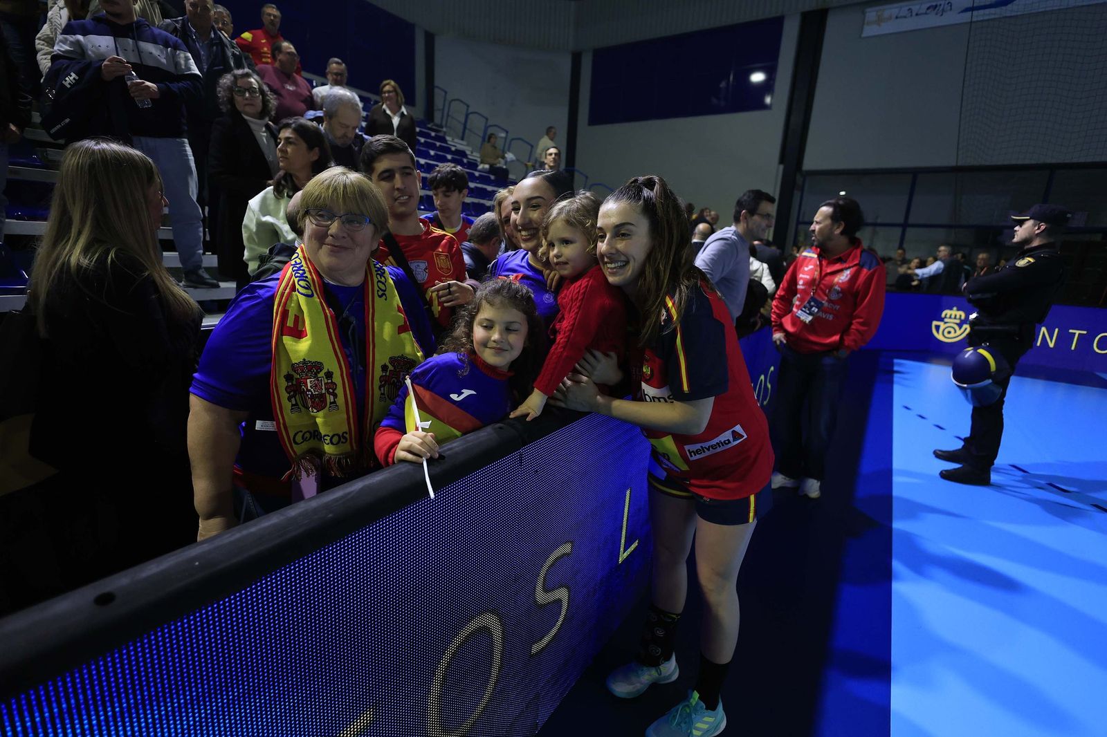 Las fotos del España-Austria del preeuropeo femenino de balonmano, en Algeciras