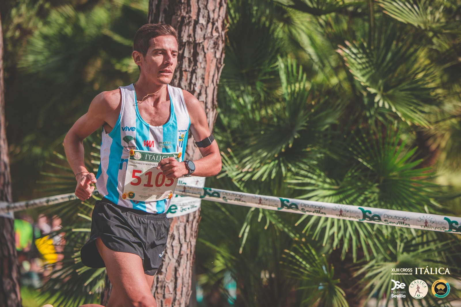 Búscate en las fotos del Cross de Itálica 2025 | 12