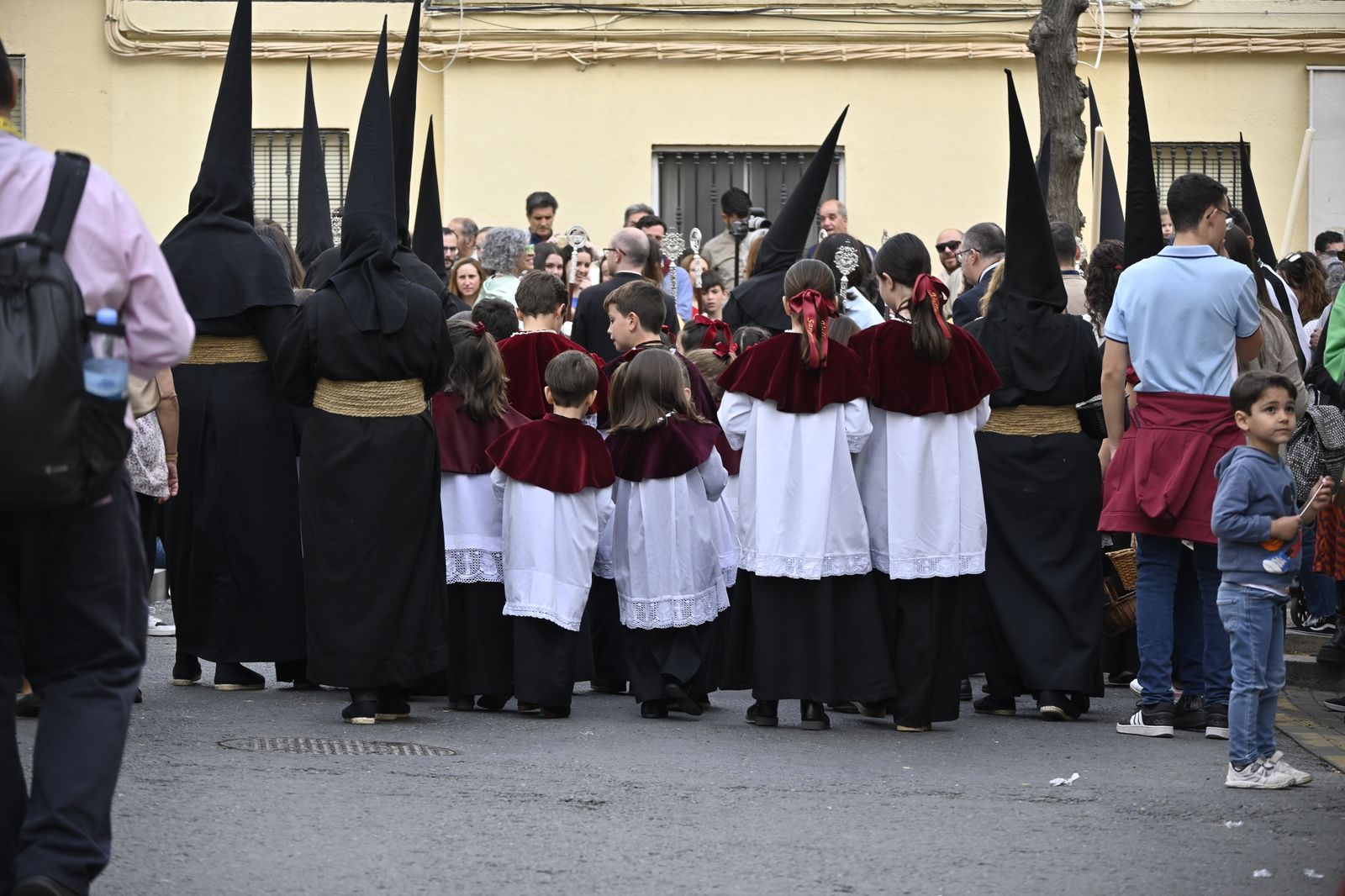 Martes Santo: Hermandad de Los Estudiantes, Huelva