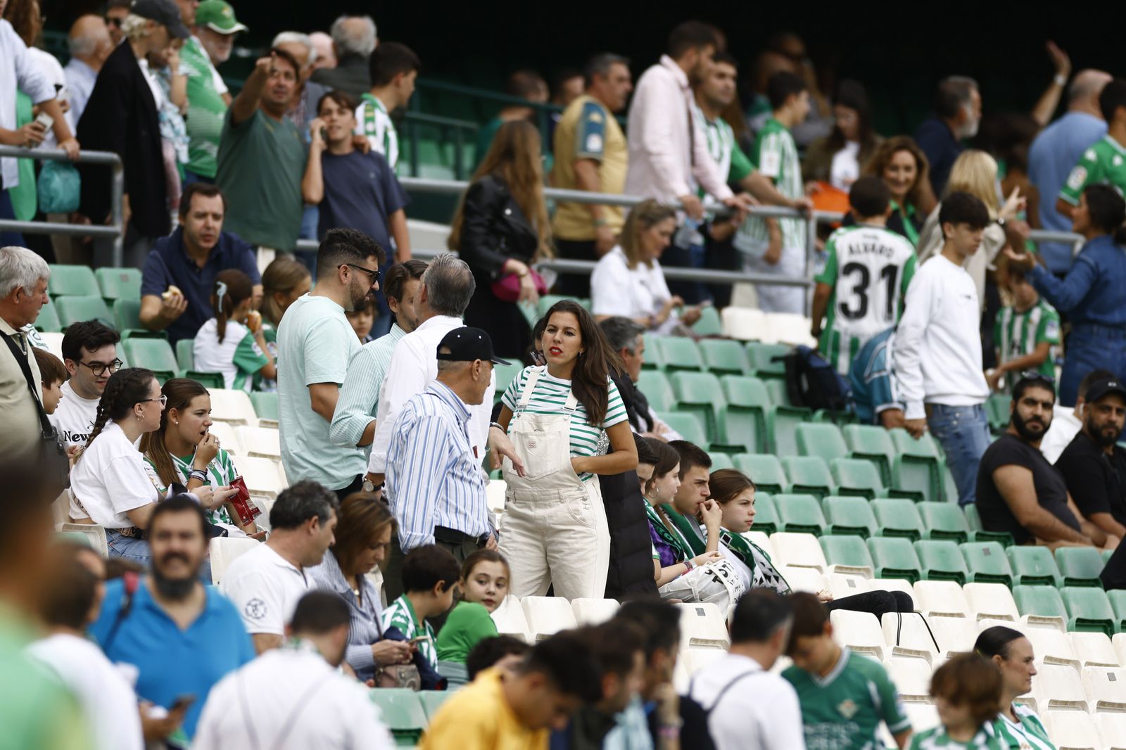 Búscate en las fotos del Betis-Atlético de Madrid