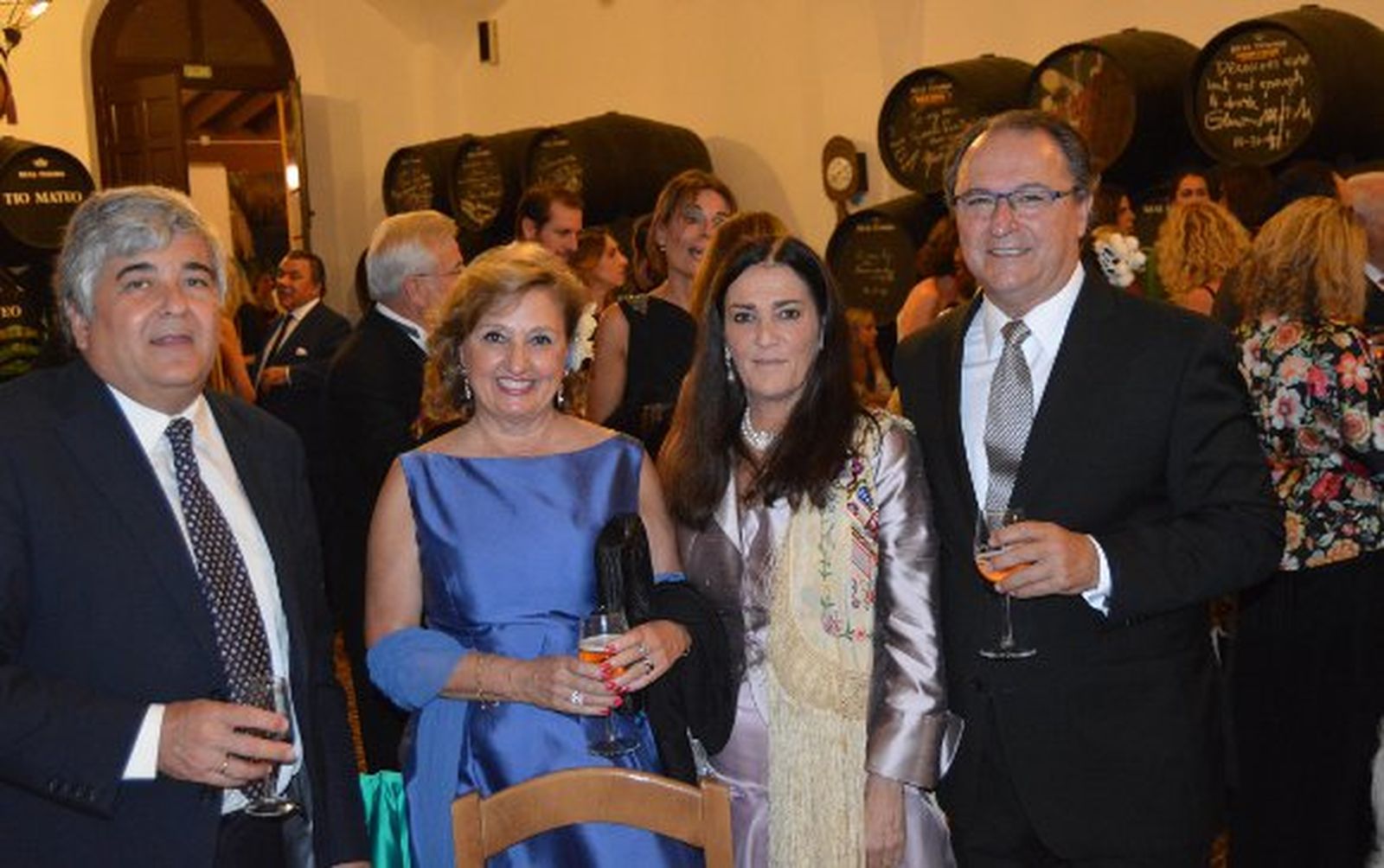 Manuel Barbadillo, Encarna Rodríguez, Asunción Serrano y Carlos Sánchez-Polack estuvieron presentes en la entrega del I Premio Pepe Estévez. 

Foto: Ignacio Casas de Ciria