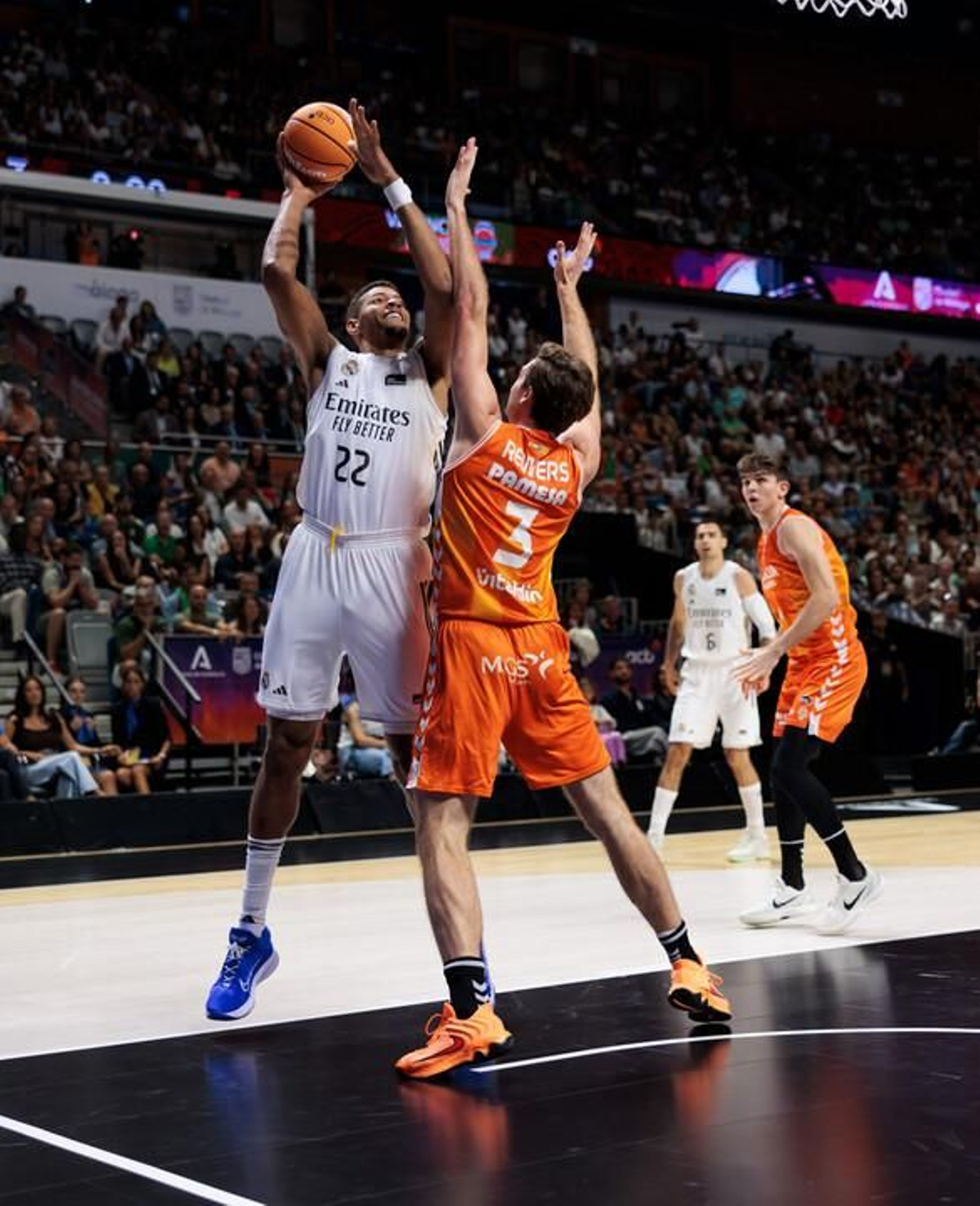 Las fotos del Real Madrid-Valencia Basket, final de la Supercopa