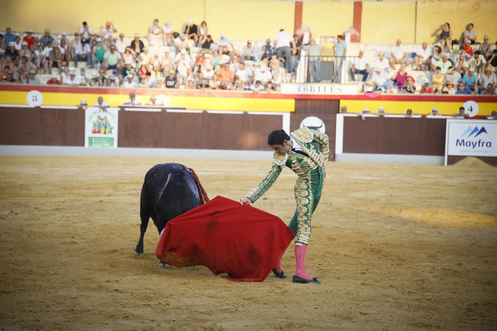 Corrida de toros Berja con un toro indultado, en imágenes