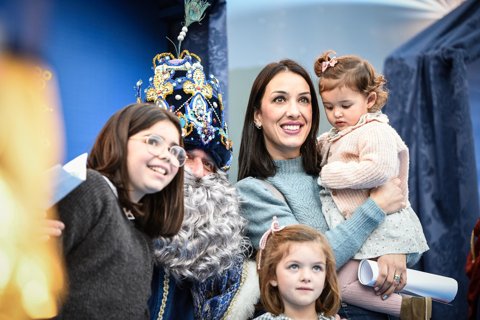 Imágenes de la entrega de cartas a SSMM Los Reyes Magos en el Ayuntamiento