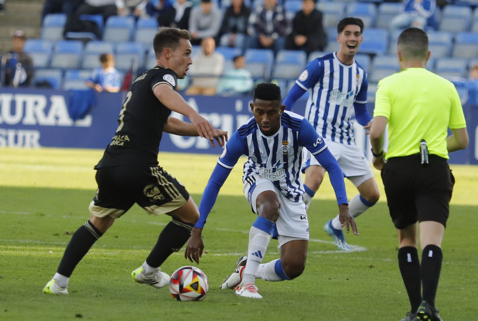 Imágenes del encuentro entre el Recreativo de Huelva y el Real Murcia