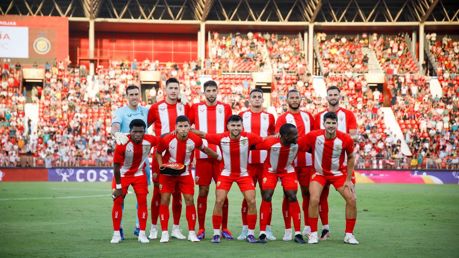Once inicial del conjunto rojiblanco. Once inicial del conjunto rojiblanco.