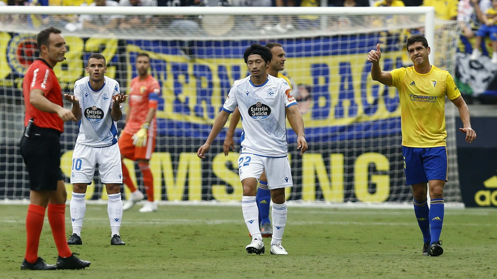 Las fotos del partido Cádiz CF - Deportivo de la Coruña