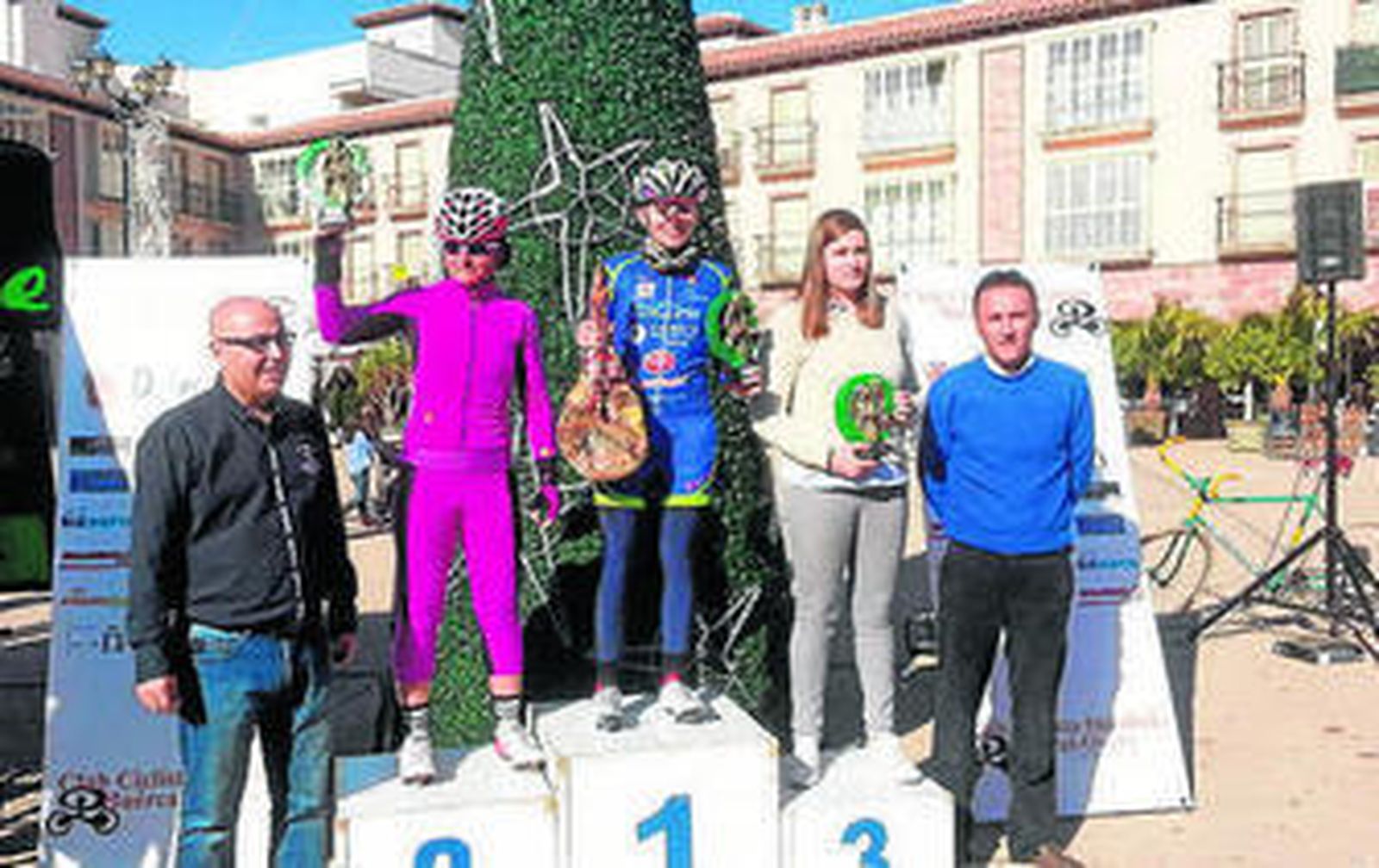 En categoría femenina se impuso la ciclista pulpileña Maria José Haro Maturana.
