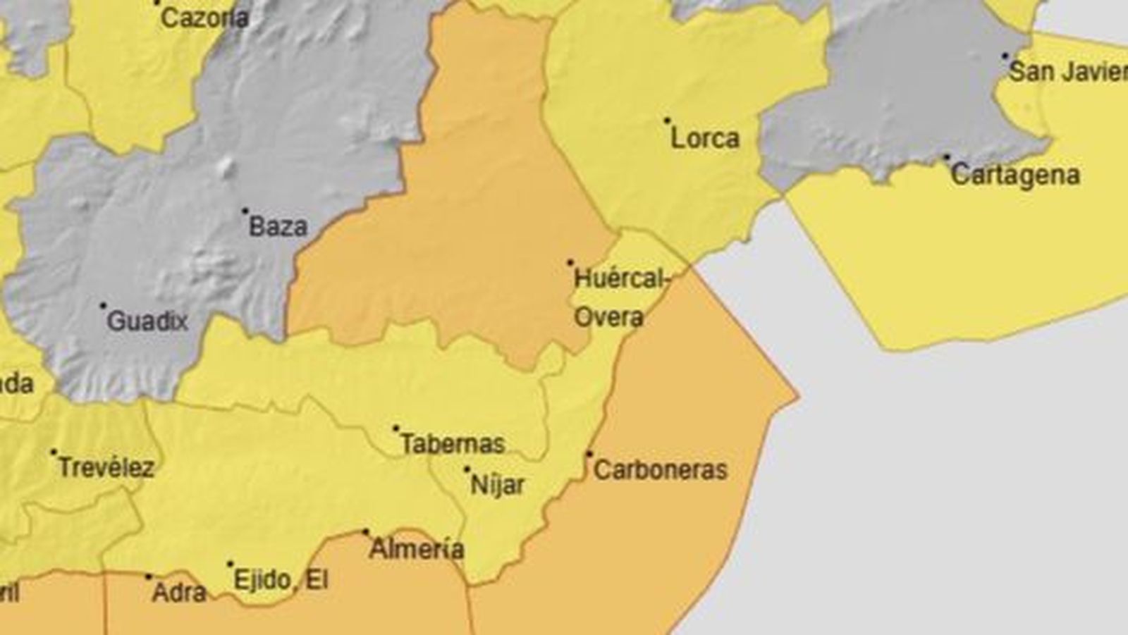 Alertas por viento y oleaje en Almería durante este domingo 25 de enero.