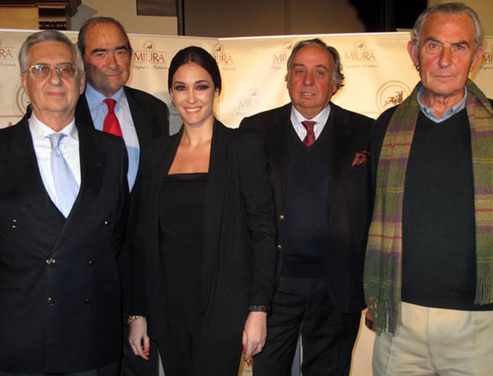 Grupo Caballero presenta los nuevos licores de Miura