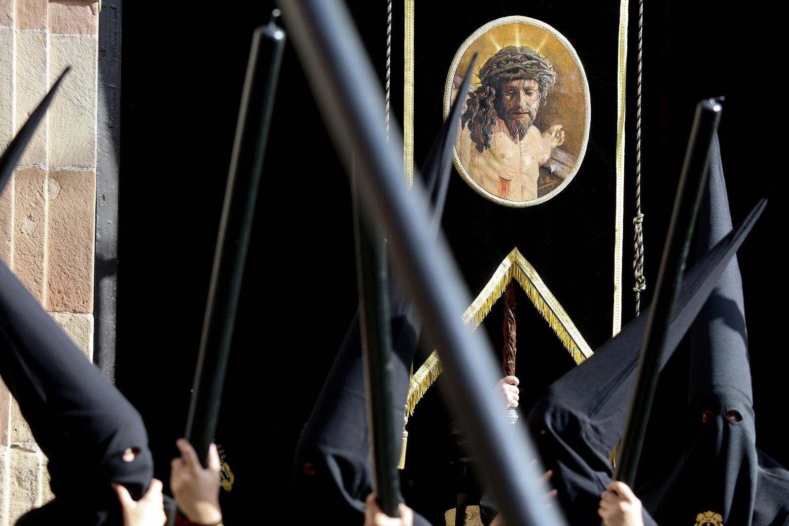 Las fotos de Santa Cruz, en el Jueves Santo de Málaga