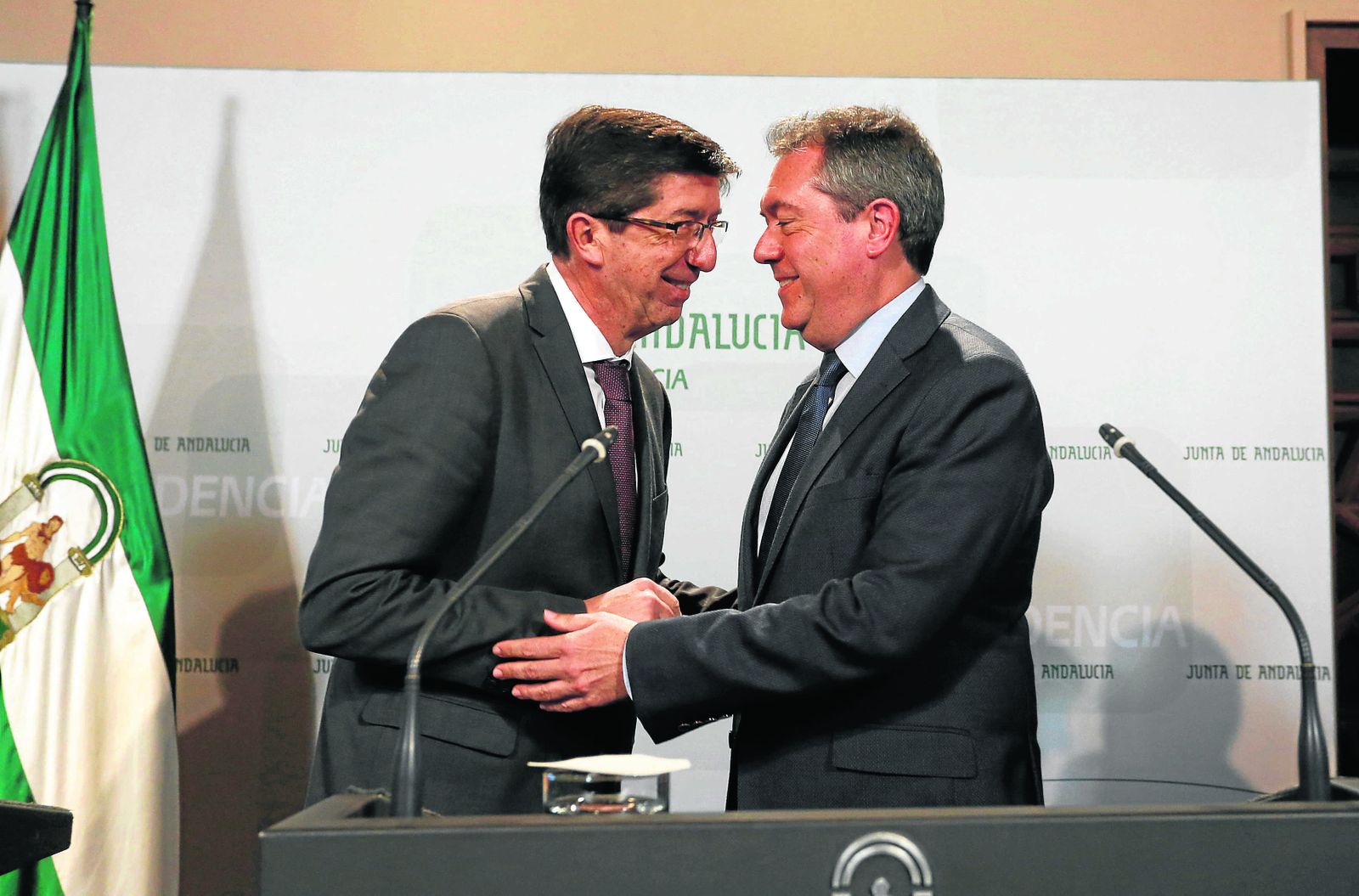 Juan Marín y Juan Espadas en un acto en San Telmo