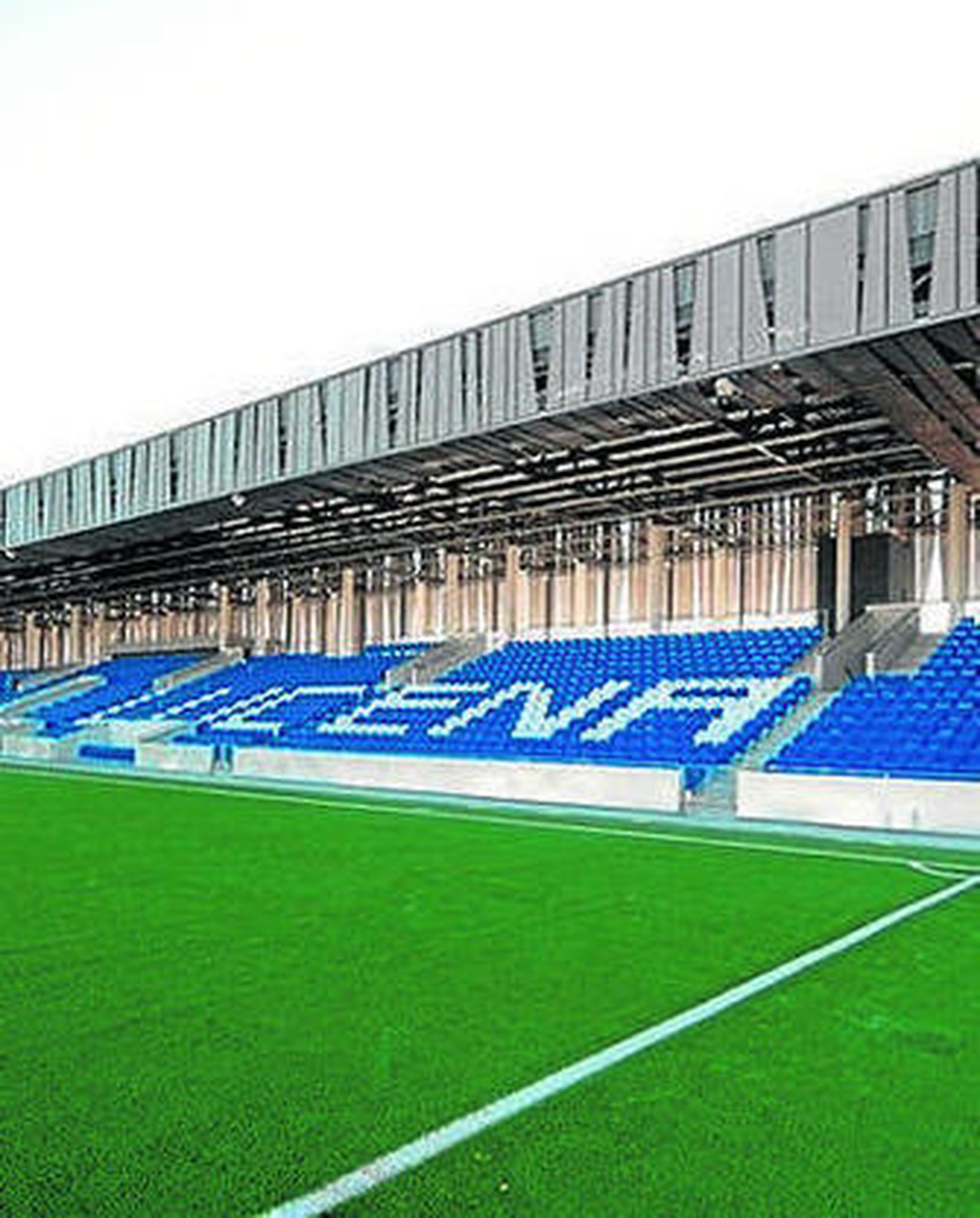 El estadio Ciudad de Lucena.
