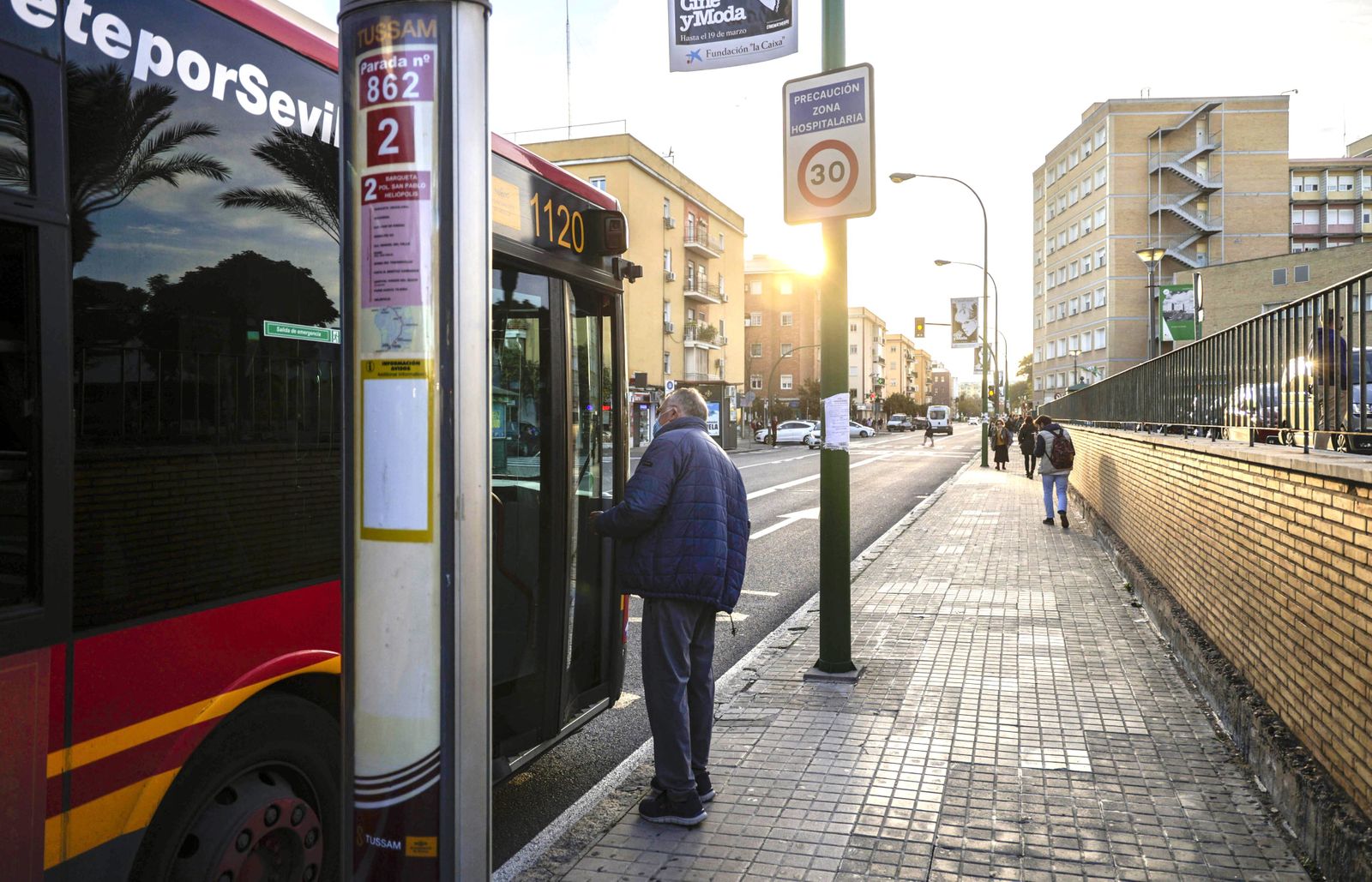 La línea 2 llega al Hospital Virgen del Rocío de Sevilla