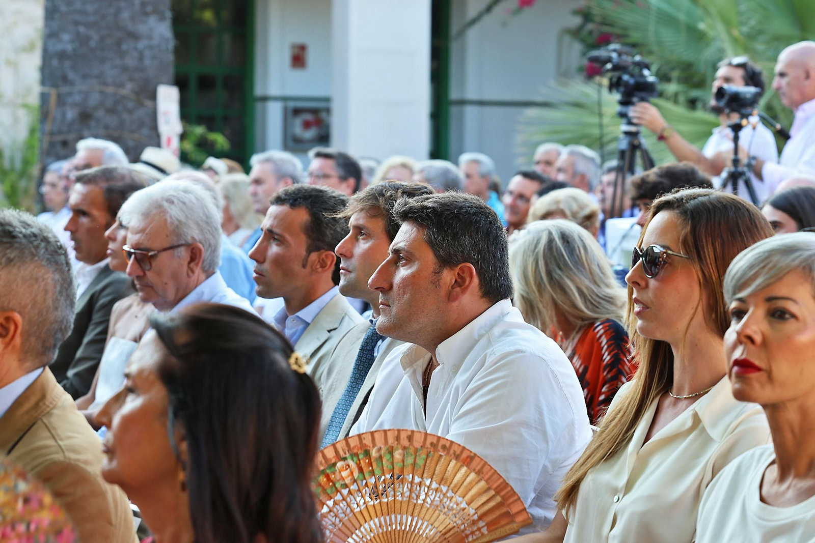 Imágenes del Pregón taurino de las Fiestas Colombinas 2025 a cargo de Luis Carlos Sáenz de la Torre