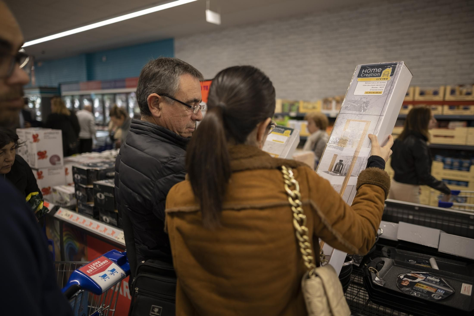 Imágenes de la inauguración del nuevo ALDI en la avenida de Andalucía