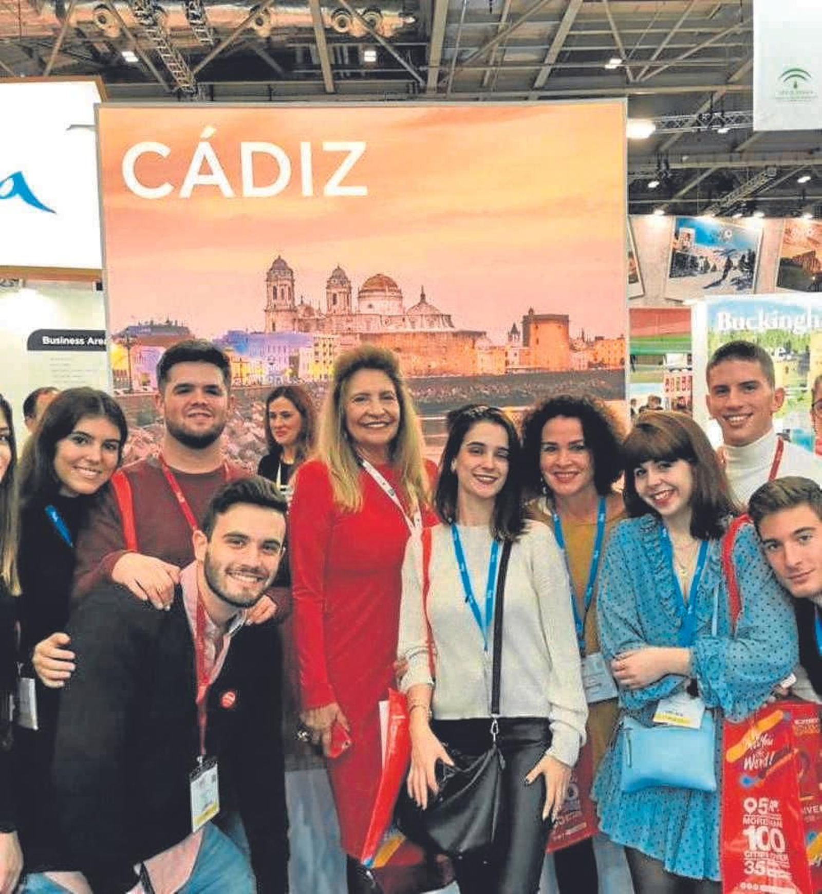 Visita de los estudiantes a Fitur.