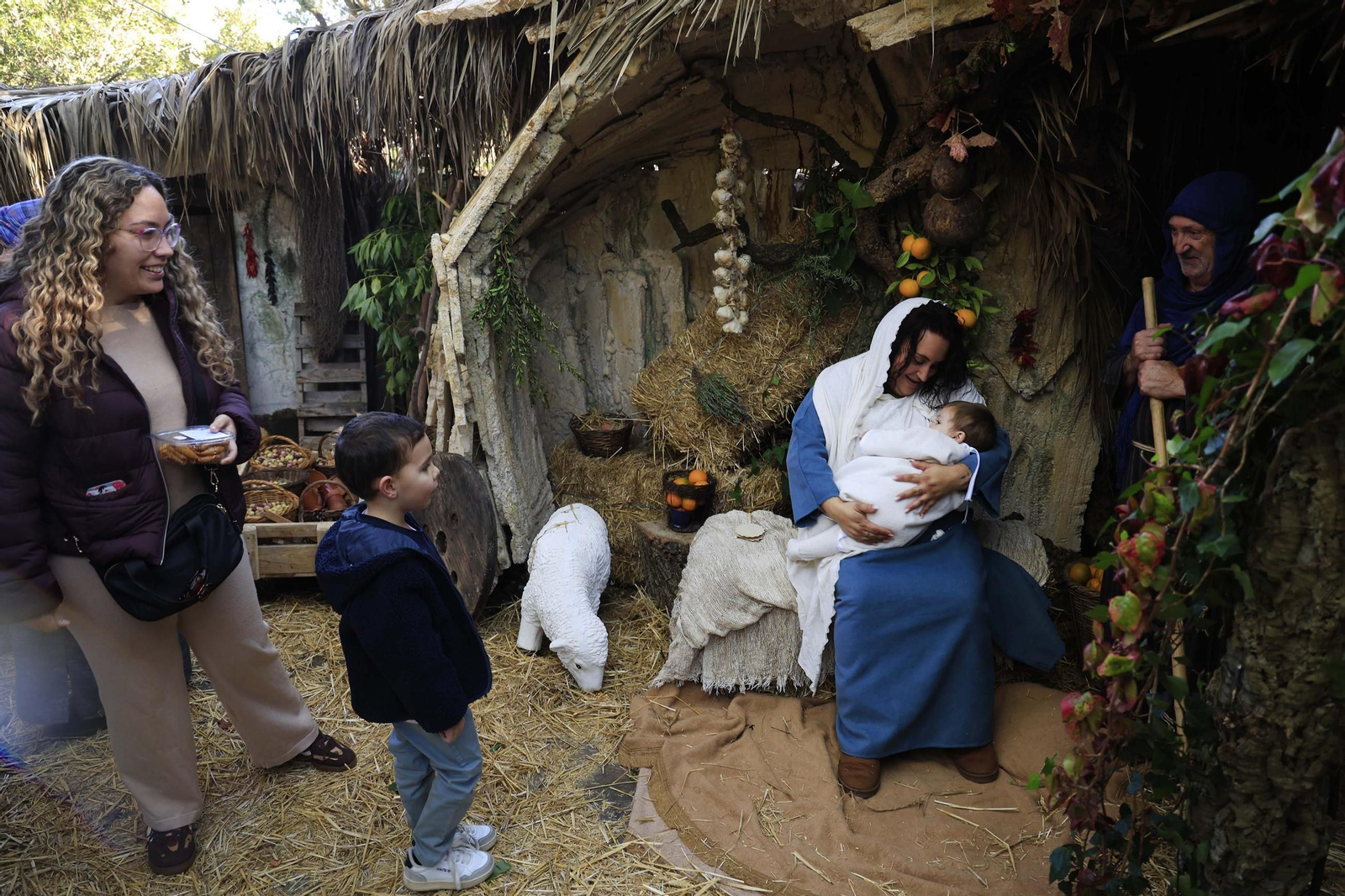 Las fotos de la inauguración del Belén Viviente de Pelayo en Algeciras