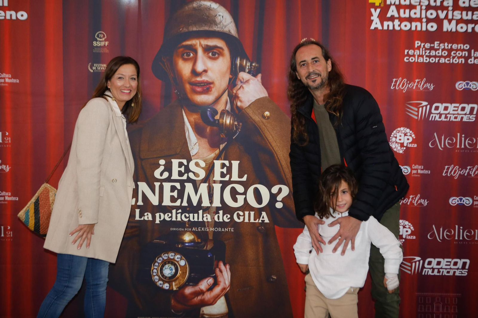 Las fotos del preestreno de la película de Alexis Morante sobre Gila en Los Barrios