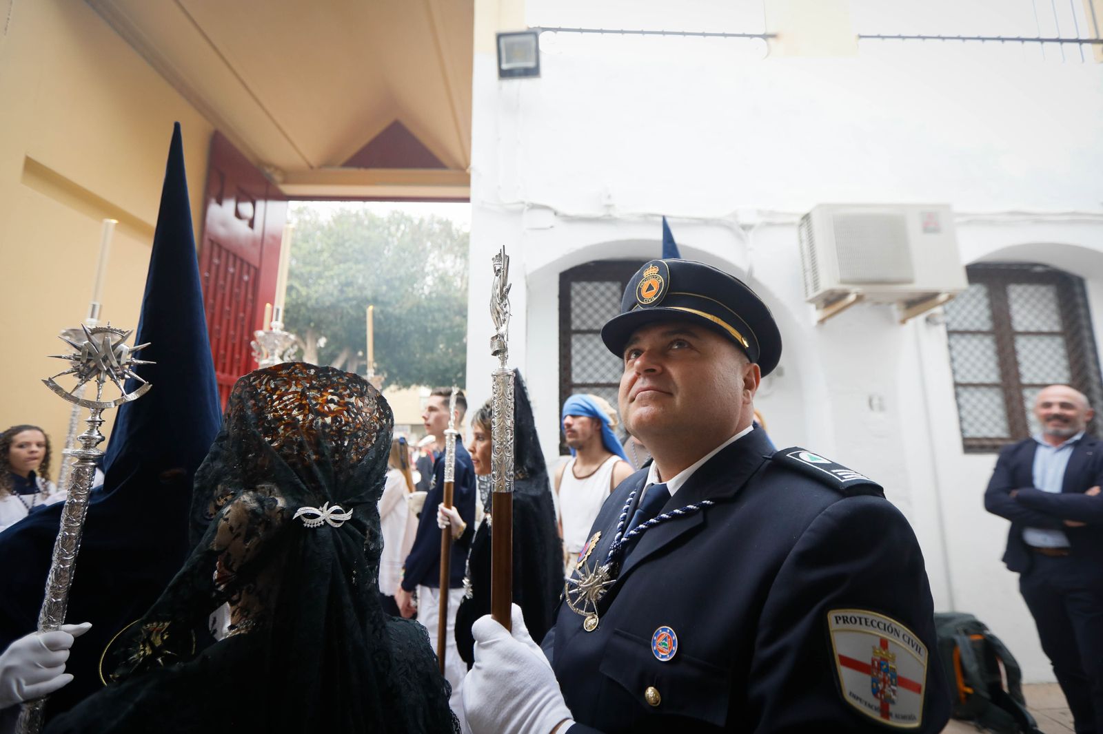 Mira como la cena sale a las calles de Almería tras las lluvias