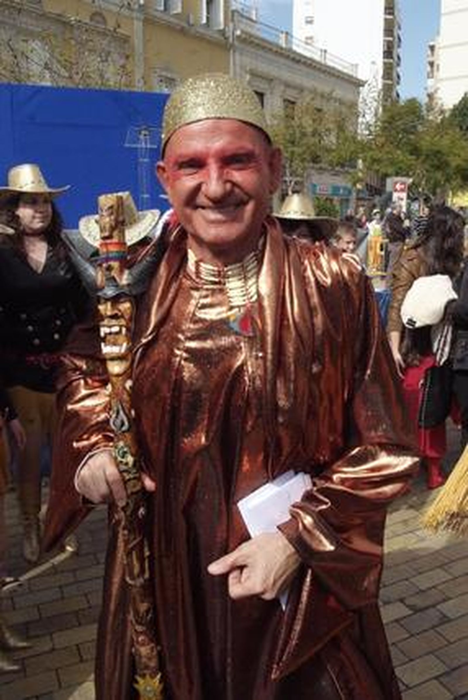 Grandes vestuarios y coplillas con mucha originalidad en el Carnaval