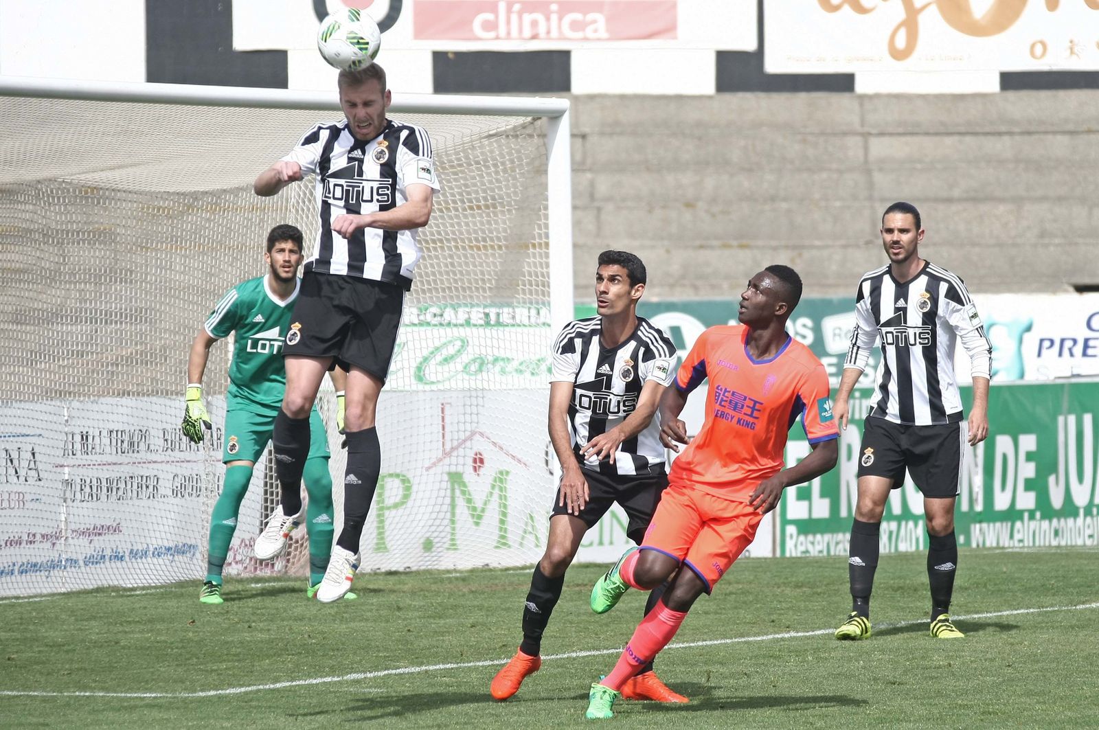 Las imágenes del Balona-Granada B