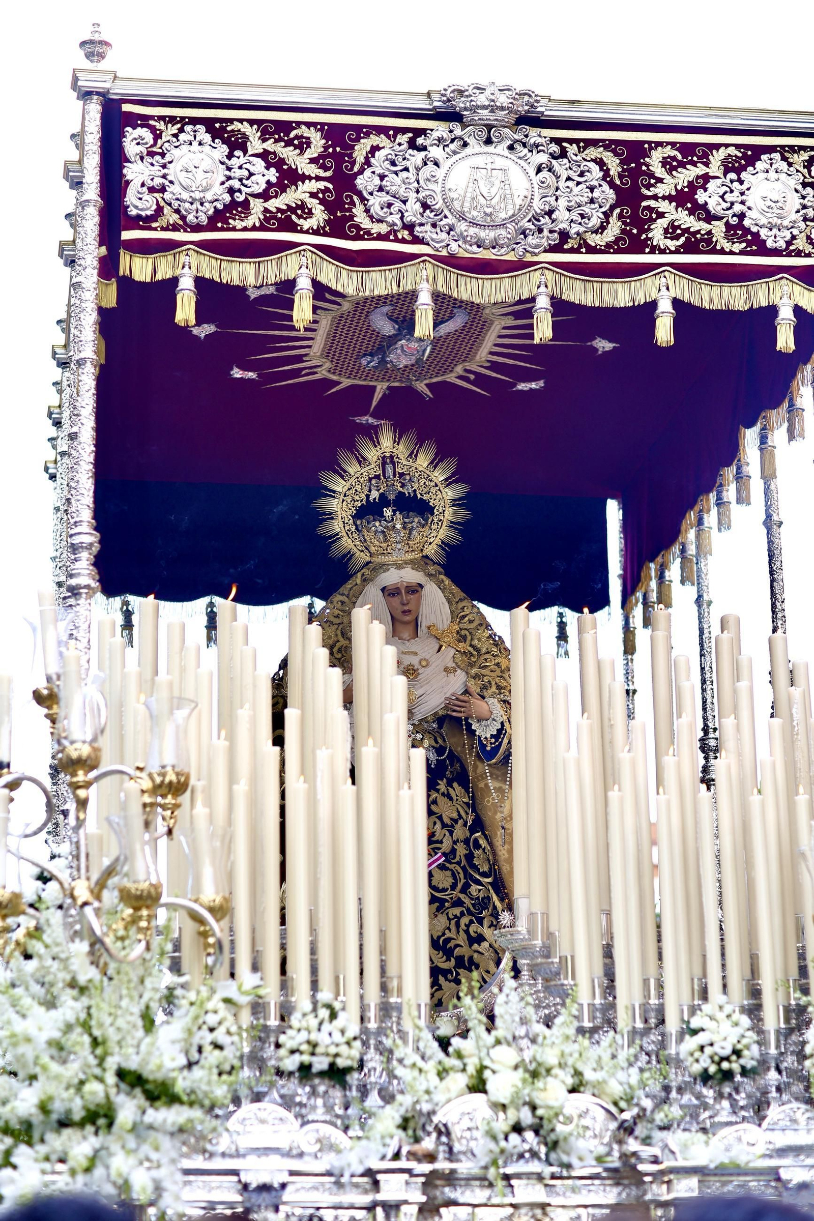 Descendimiento en el Viernes Santo de Málaga, en imágenes