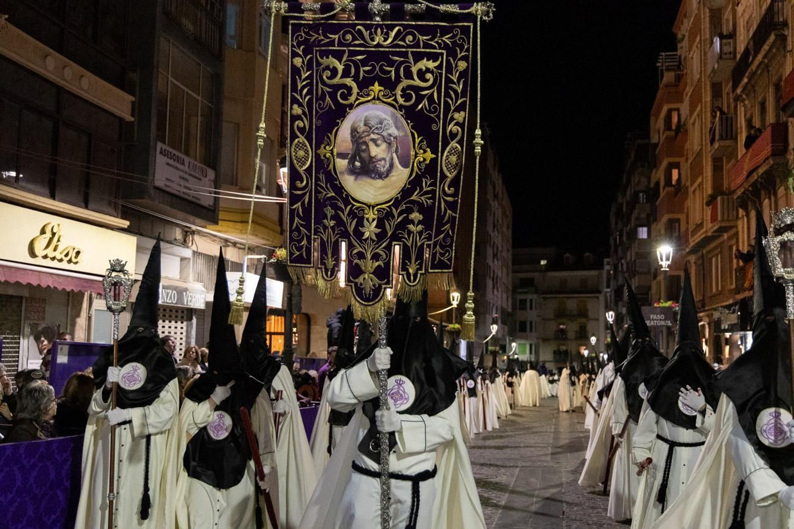 La Legión y el Cristo de la Buena Muerte es uno de los binomios de la Semana Santa.