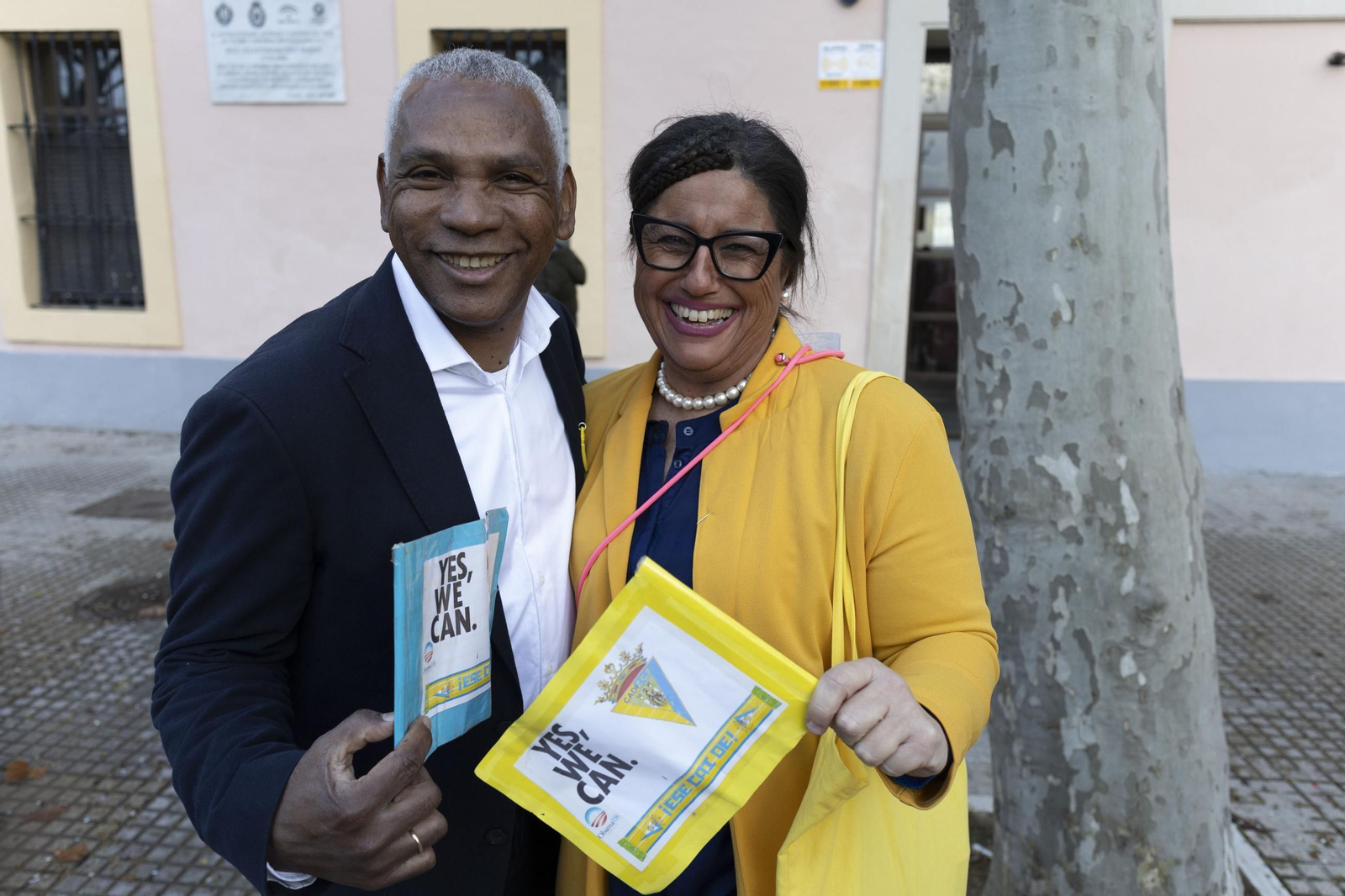 Las imágenes de la Cabalgata del Humor del Carnaval de Cádiz 2025