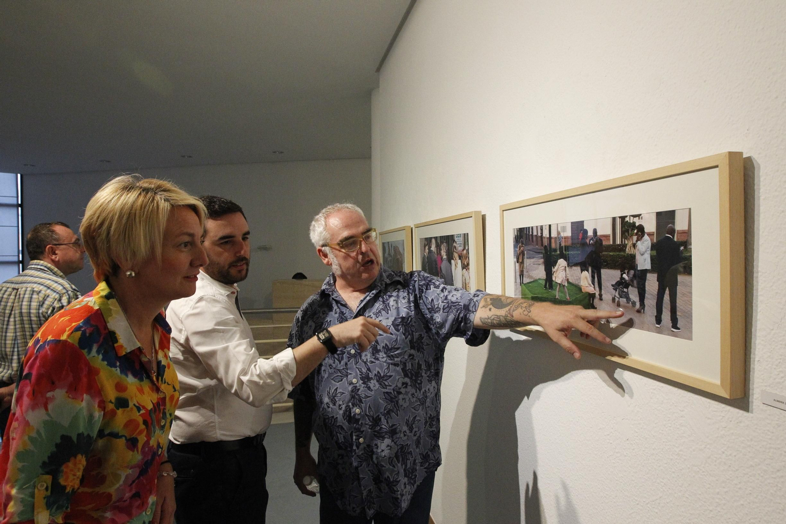 Antonio Jesús García con Eloisa Cabrera y Carlos Sánchez.