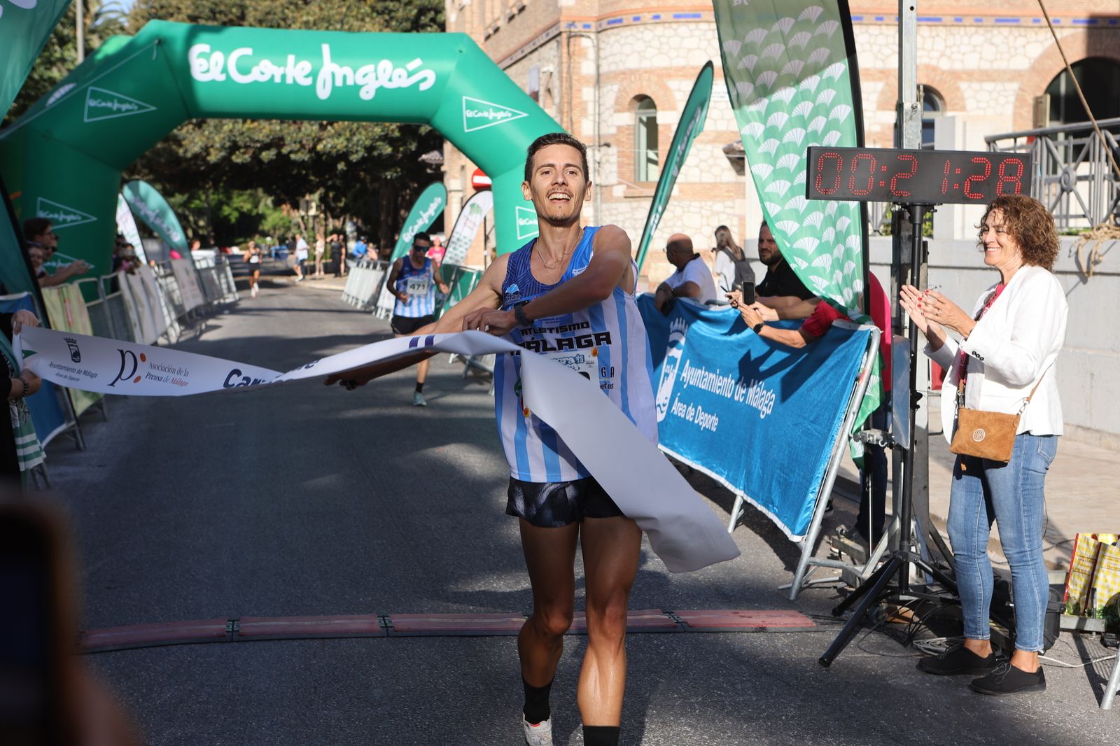 Búscate en las fotos de la Carrera de la Prensa de Málaga 2023