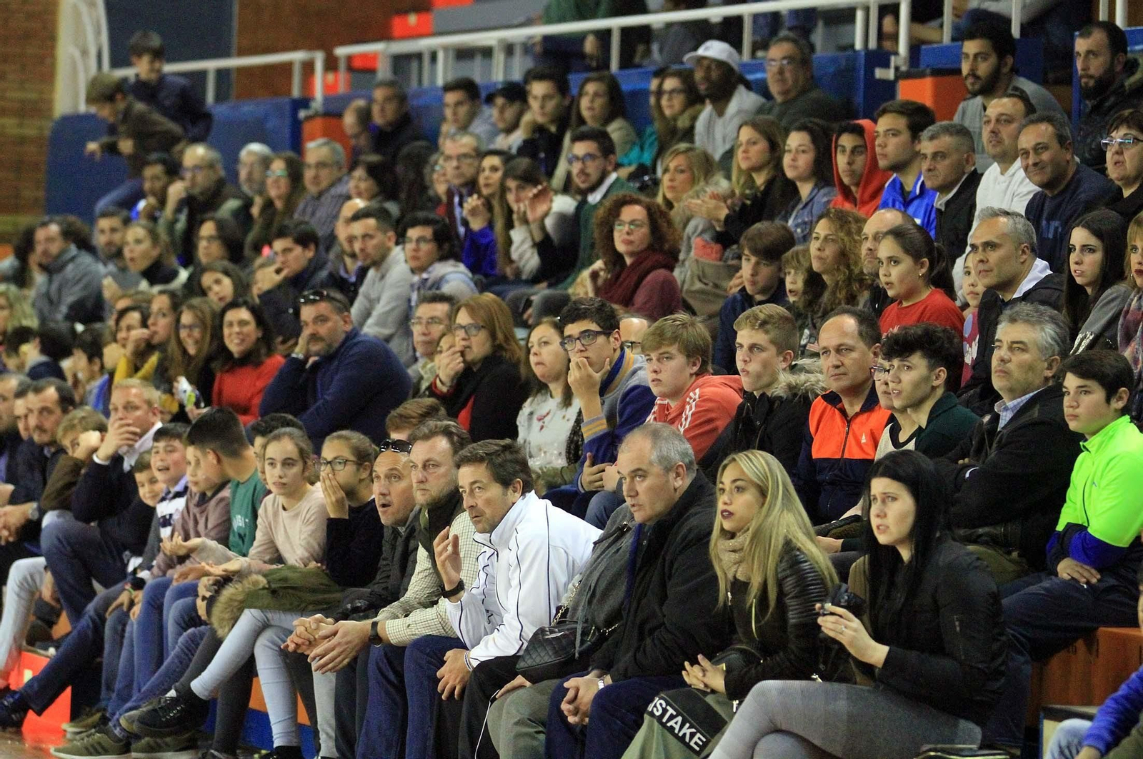 Imágenes del partido de baloncesto Enrique Benítez- Benahavís