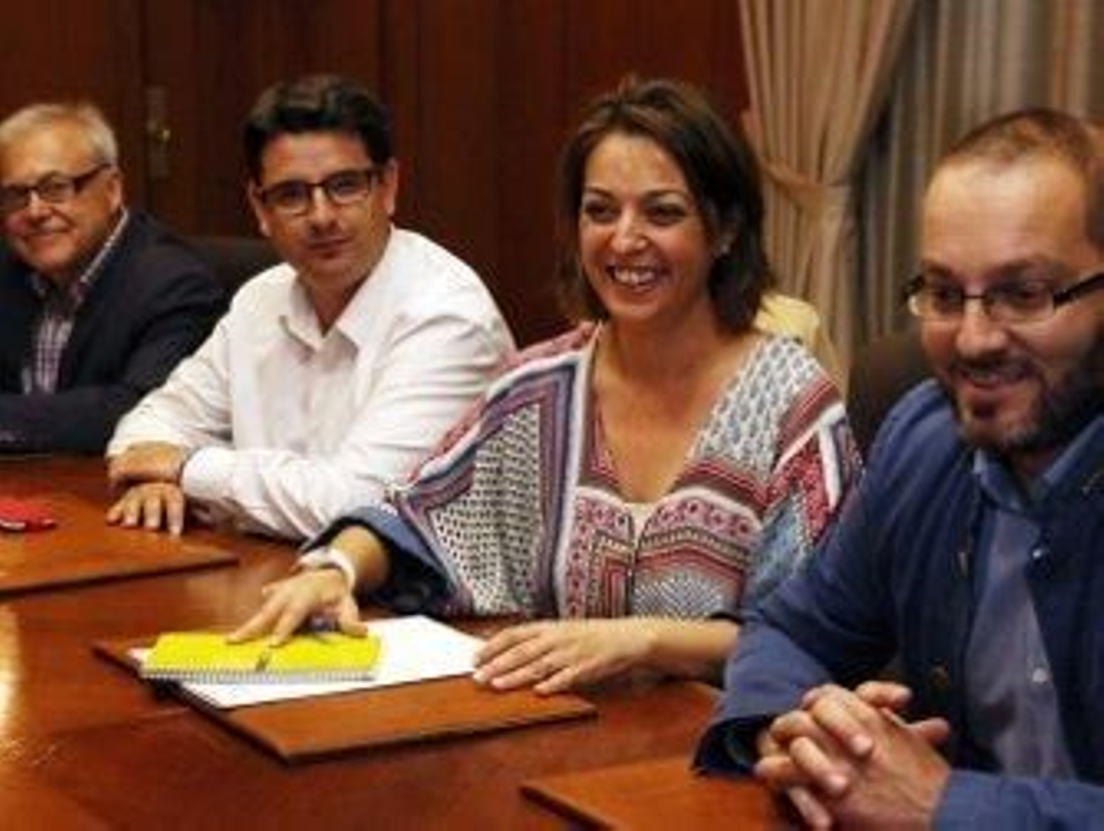 El PSOE refuerza a Luque y González y García asume las grandes áreas de IU