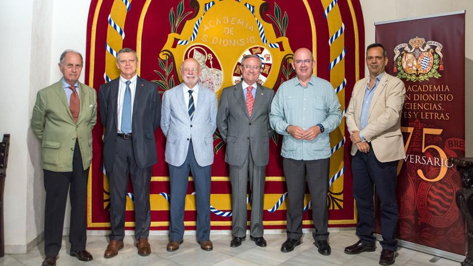 Miembros del jurado del I Premio a las Letras.