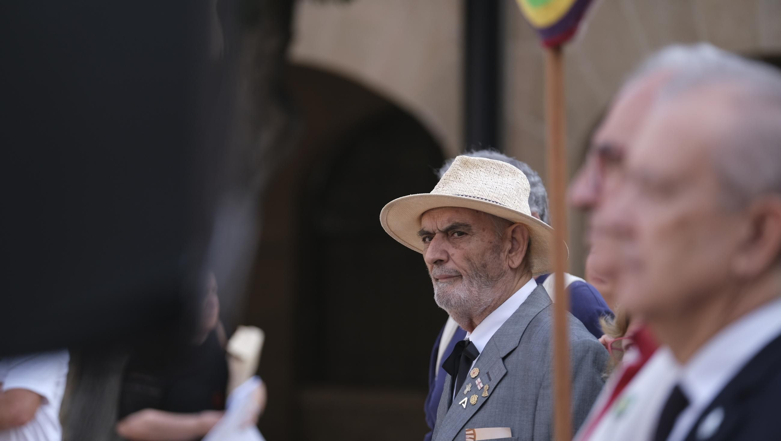El regreso de los restos de los Coloraos a la Plaza Viaje, en imágenes