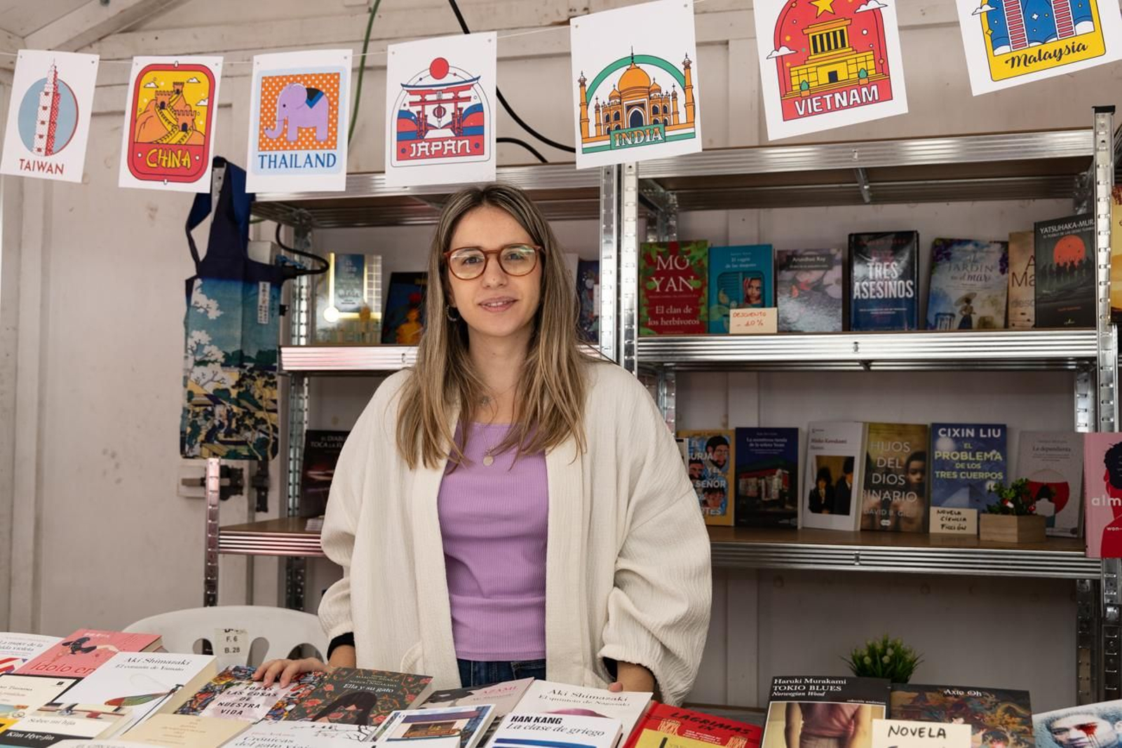 En imágenes: casetas y ambiente de la Feria del Libro de Jaén