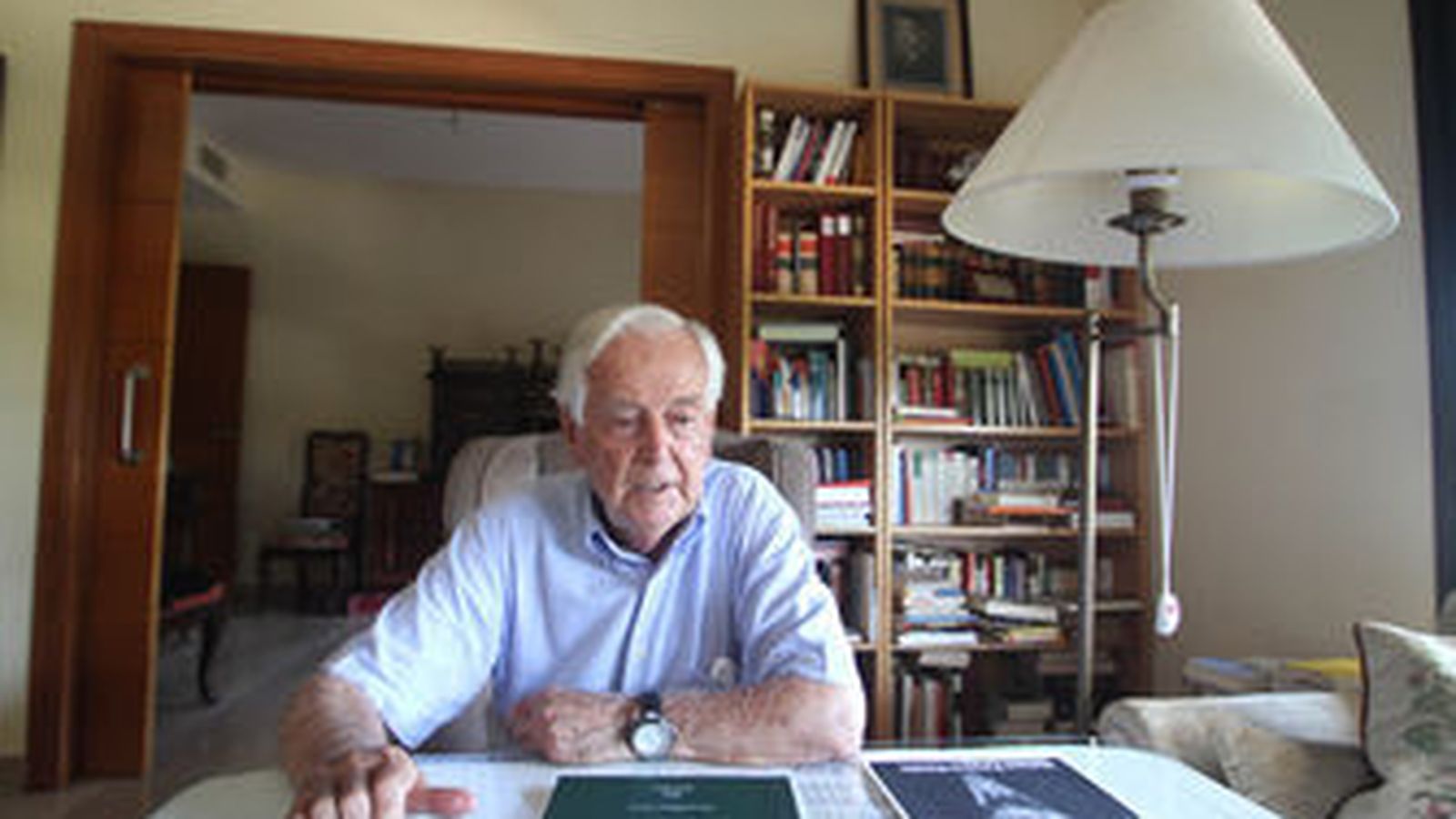 El ingeniero también fue un amante de la música y la escritura.