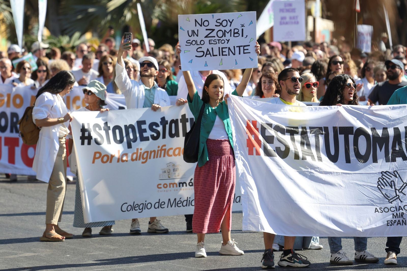 Una de las manifestaciones de médicos malagueños contra el Estatuto Marco.