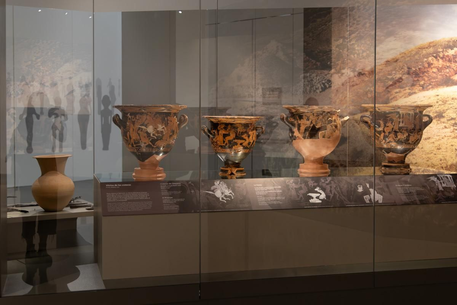 Exposición La Dama, el Príncipe, el Héroe y la Diosa, en el Museo Íbero